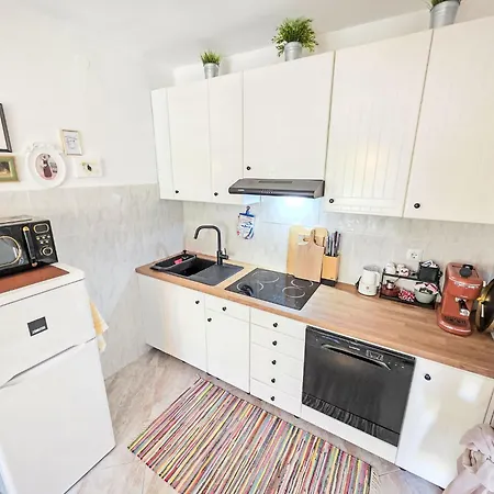 Apartamento By Interhome