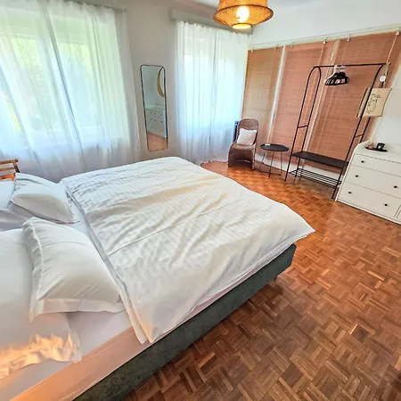 By Interhome *
